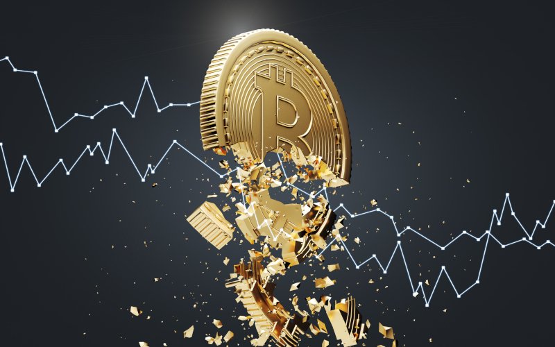 You are currently viewing Bitcoin Wobbles Around $57K, Is the ETF Honeymoon Over?